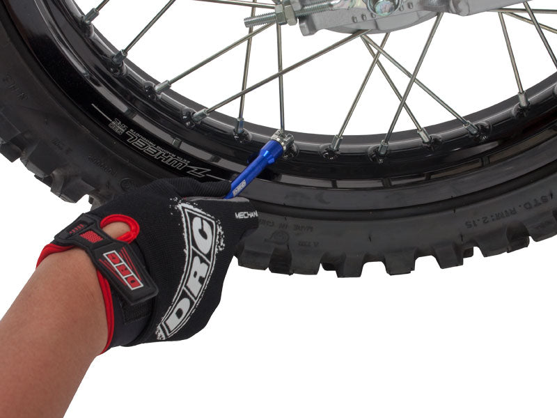 DRC Pro Spoke Wrench With Interchangeable Tips - Fits 8 Spoke Nipple Sizes (5.6mm To 7.0mm), Blue