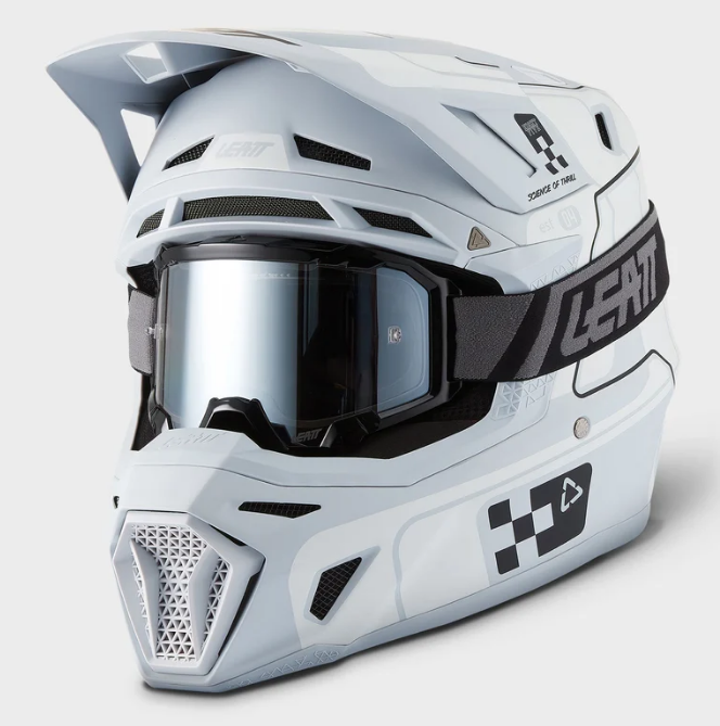 Leatt - Moto 8.5 Composite Helmet Kit