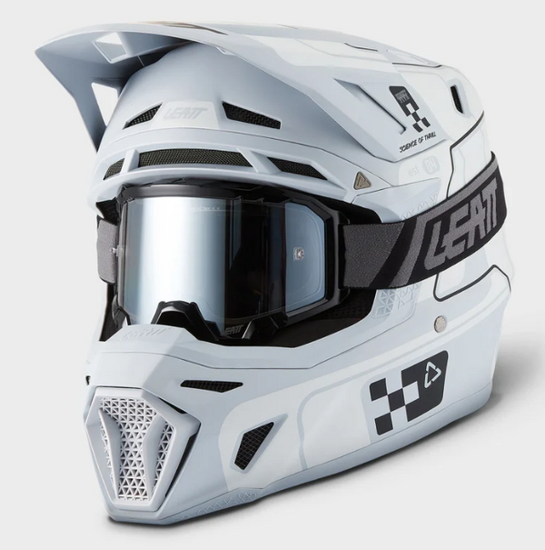 Leatt - Moto 8.5 Composite Helmet Kit