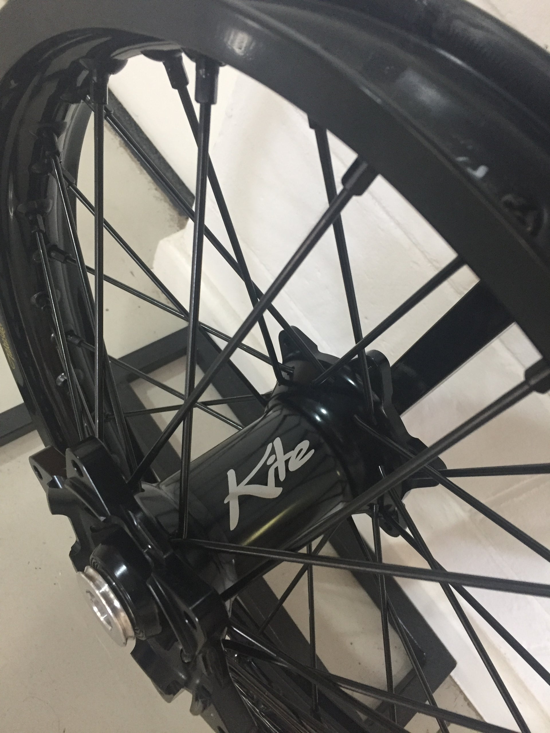 Kite - Complete Rear Wheel (Yamaha)