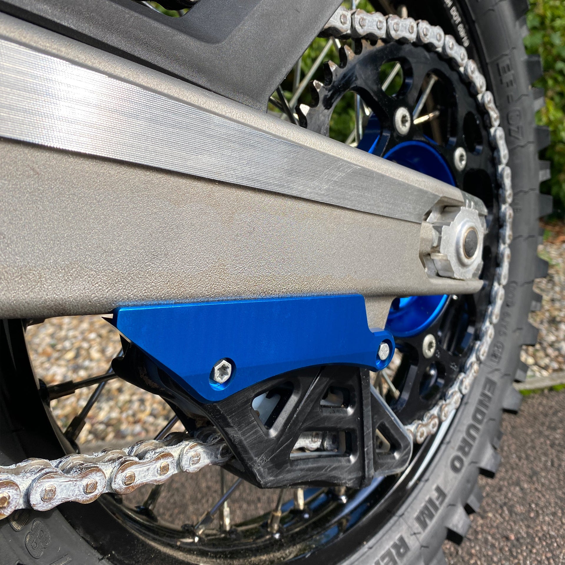 Enduro-Pro - Swingarm Chain Guard